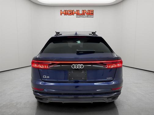 2020 Audi Q8 55 Prestige