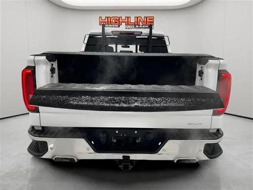 Summit White 2022 GMC Sierra 1500 SLT