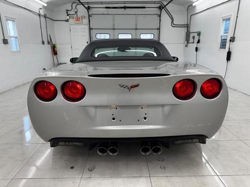 2007 Chevrolet Corvette Base