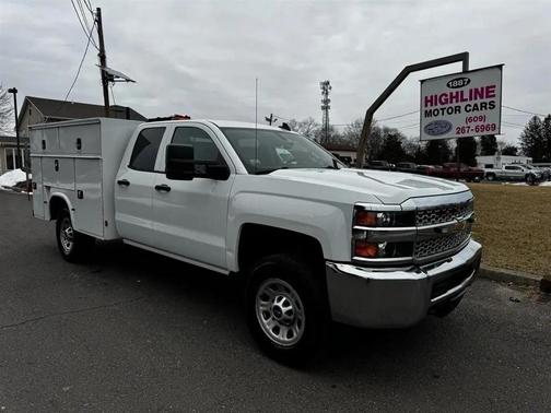 Summit White 2019 Chevrolet Silverado 2500 WT