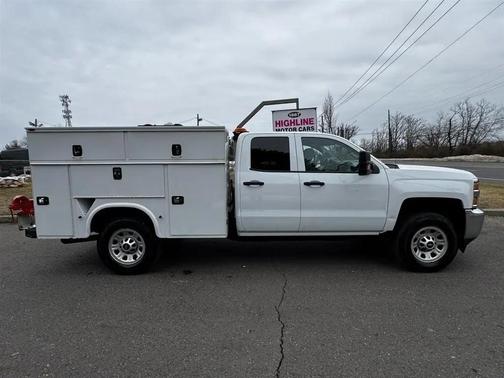Summit White 2019 Chevrolet Silverado 2500 WT