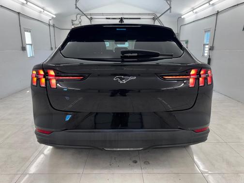 2023 Ford Mustang Mach-E Select
