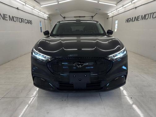 2023 Ford Mustang Mach-E Select