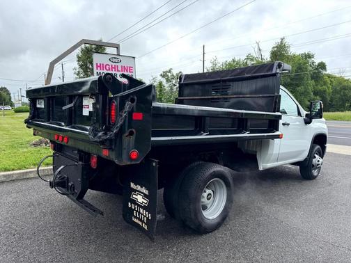 2023 Chevrolet Silverado 3500 WT
