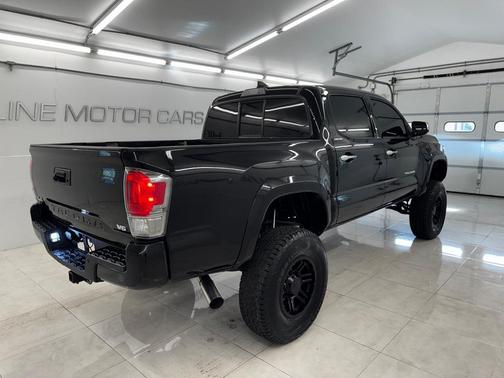2016 Toyota Tacoma Limited