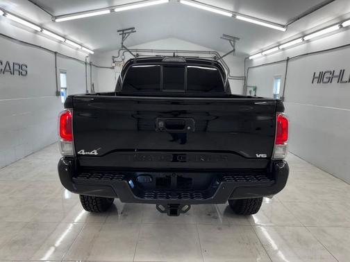 2016 Toyota Tacoma Limited