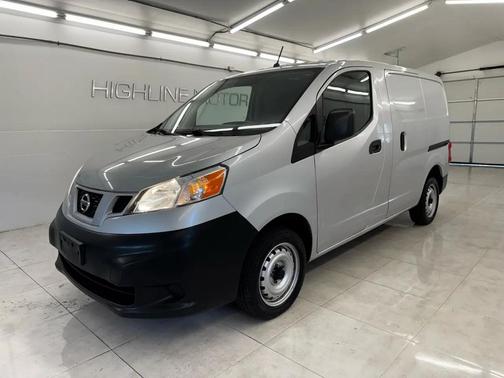 Brilliant Silver Metallic 2019 Nissan NV200 S