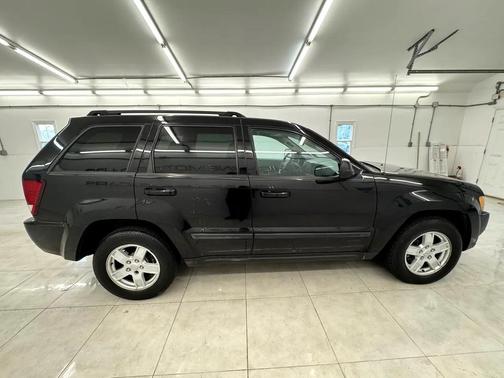 2007 Jeep Grand Cherokee Laredo