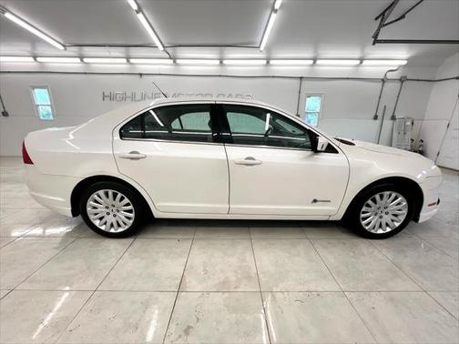 2010 Ford Fusion Hybrid Base