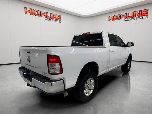 2022 RAM 2500 Big Horn Crew Cab 4x4 6'4' Box