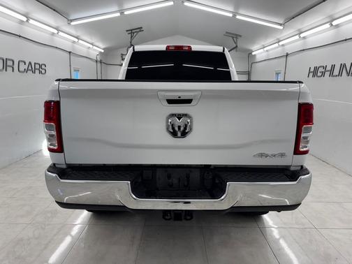 2022 RAM 2500 Big Horn Crew Cab 4x4 6'4' Box
