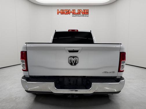 2022 RAM 2500 Big Horn Crew Cab 4x4 6'4' Box