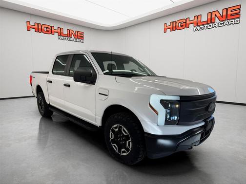 2022 Ford F-150 Lightning Pro