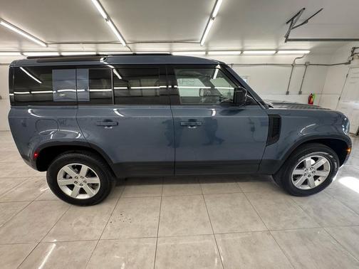 2020 Land Rover Defender 110 S