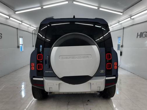 2020 Land Rover Defender 110 S