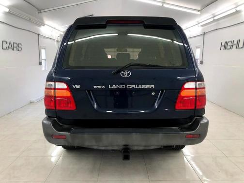 2000 Toyota Land Cruiser Base