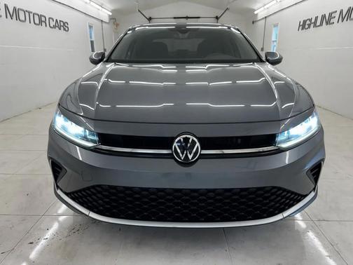 Platinum Gray Metallic 2025 Volkswagen Jetta 1.5T S