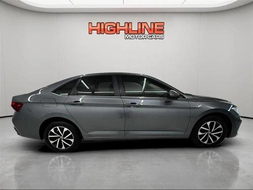 Platinum Gray Metallic 2025 Volkswagen Jetta 1.5T S