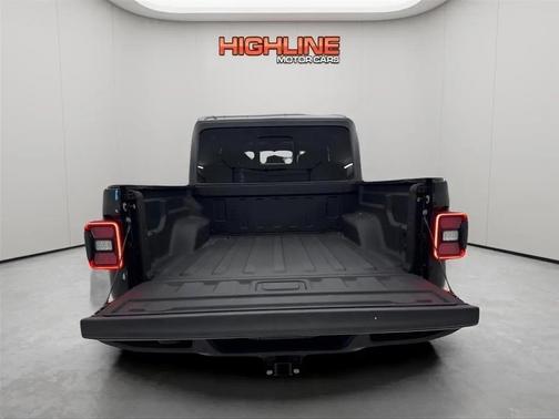 Black Clearcoat 2021 Jeep Gladiator Sport S
