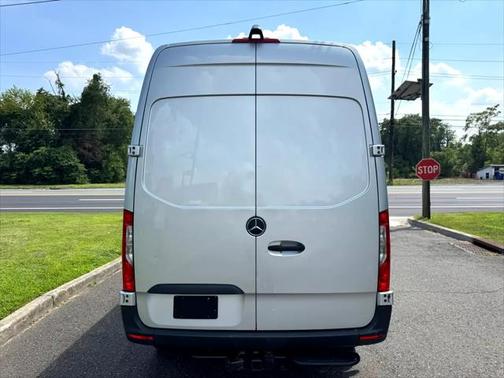 2019 Mercedes-Benz Sprinter 2500 Standard Roof