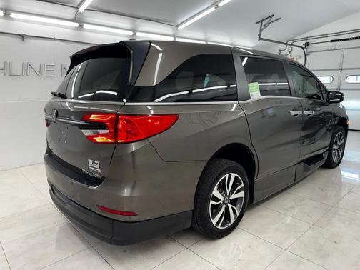 2022 Honda Odyssey Touring