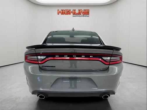 Destroyer Gray Clearcoat 2017 Dodge Charger R/T Scat Pack