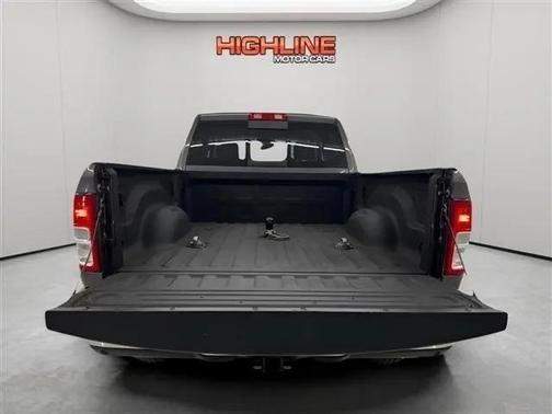 Granite Crystal Metallic Clearcoat 2019 RAM 2500 Tradesman Crew Cab 4x4 6'4' Box