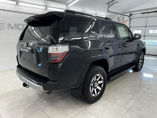 Midnight Black Metallic 2021 Toyota 4Runner TRD Off Road Premium