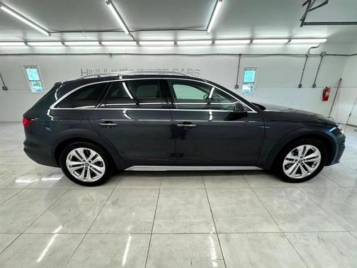 Manhattan Gray Metallic 2020 Audi A4 allroad 45 Premium