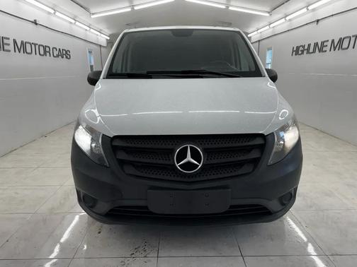 2020 Mercedes-Benz Metris Base
