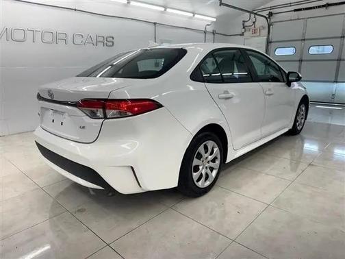 White 2022 Toyota Corolla LE