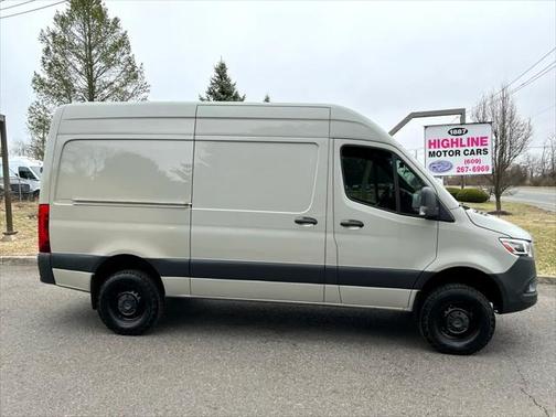 2022 Mercedes-Benz Sprinter 2500 Standard Roof