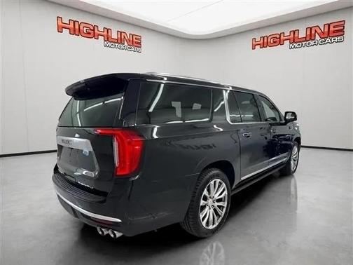 Onyx Black 2022 GMC Yukon XL Denali