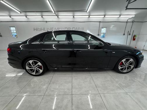 2023 Audi A4 45 S line Premium Plus