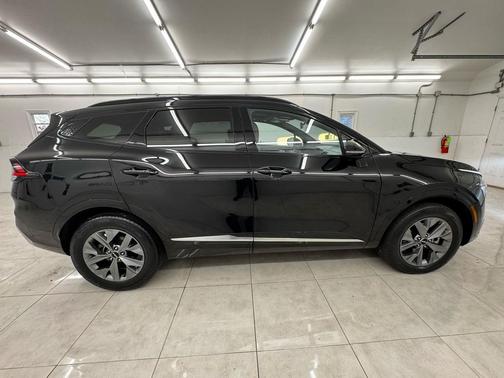 2023 Kia Sportage SX