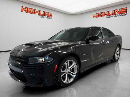 Pitch Black Clearcoat 2022 Dodge Charger R/T