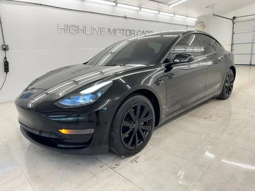 Black 2023 Tesla Model 3 Standard Range