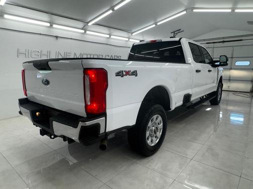 2024 Ford F-350 XLT
