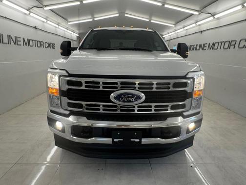 2024 Ford F-350 XLT