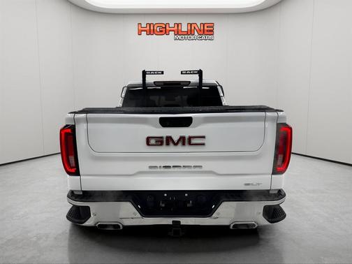 2022 GMC Sierra 1500 SLT