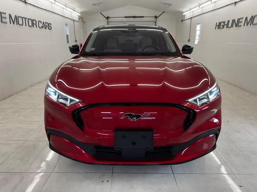 2021 Ford Mustang Mach-E Premium