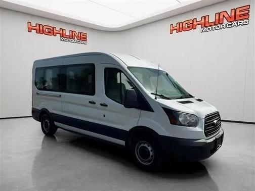 Oxford White 2016 Ford Transit-350 XLT
