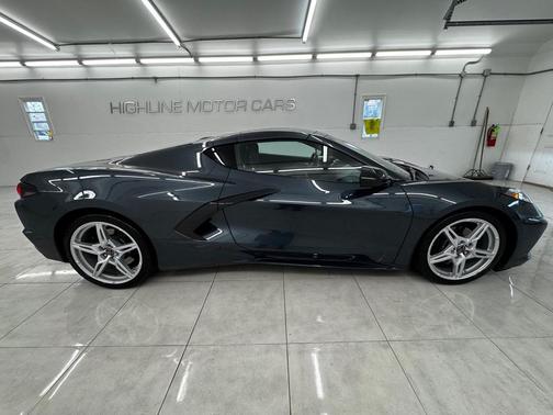 2020 Chevrolet Corvette Stingray w/3LT