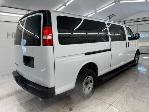 2023 Chevrolet Express 3500 RWD 3500 Extended Wheelbase LS