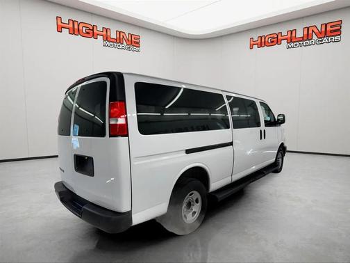 2023 Chevrolet Express 3500 RWD 3500 Extended Wheelbase LS