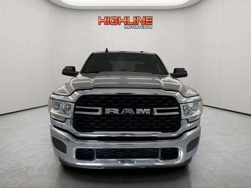 2022 RAM 2500 Big Horn Crew Cab 4x4 6'4' Box