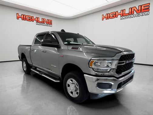 2022 RAM 2500 Big Horn Crew Cab 4x4 6'4' Box