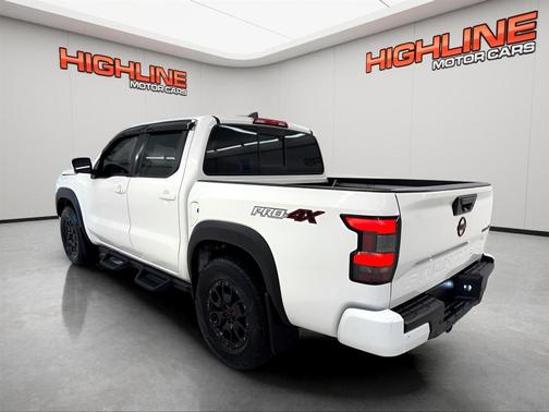 2022 Nissan Frontier PRO-4X