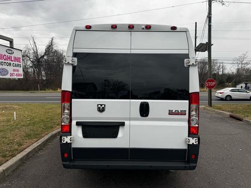 2015 RAM Cargo Tradesman