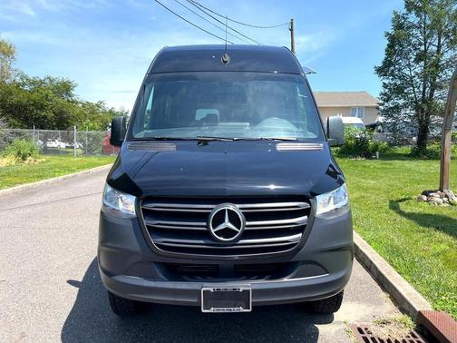 2019 Mercedes-Benz Sprinter 2500 High Roof